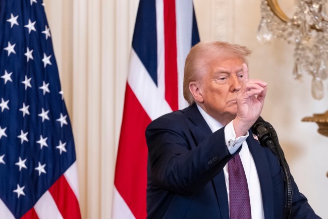 Trump dreigt met boetes tegen Europese technologiebedrijven