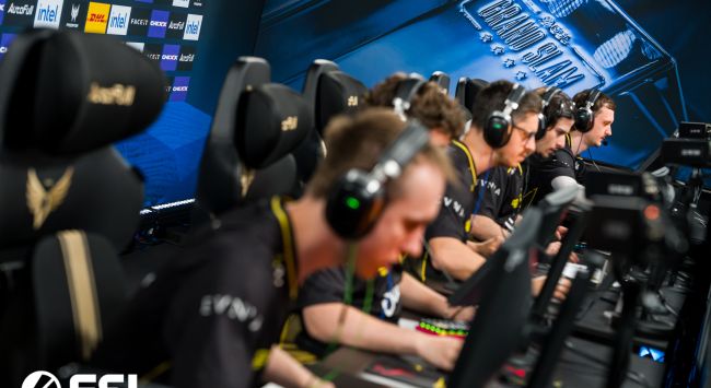 IEM Atlanta 2026: Team Vitality en GamerLegion verzekeren zich van de laatste play-offplaatsen