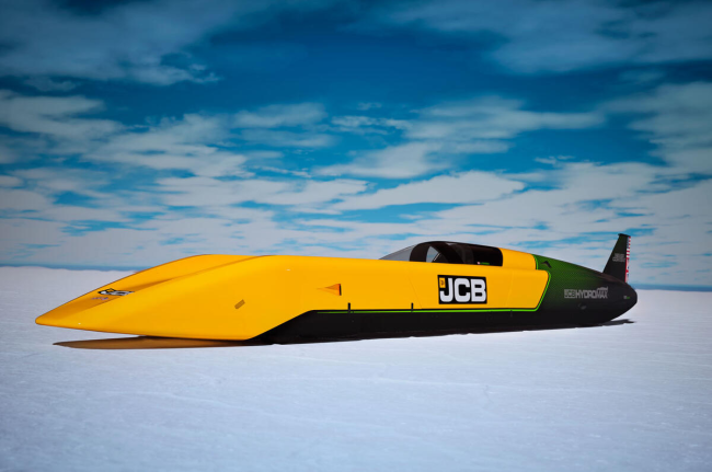 JCB gaat voor een nieuw landsnelheidsrecord met een monster van 1579 pk