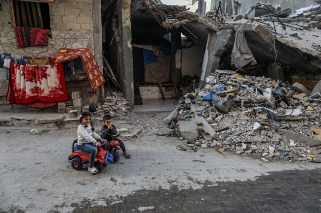 Staakt-het-vuren verbrijzeld: Israël hervat grondoperaties in Gaza