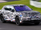 Hier is een eerste camoufleerde blik op Bentley's eerste elektrische auto