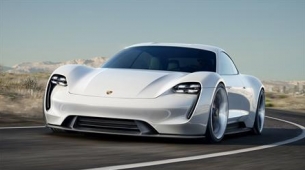 Een nieuw onderzoek laat zien dat Amerikanen zich meer zorgen maken over het bereik van EV's dan over de prijzen